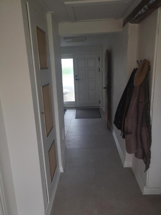 Commuter Room For One Or Two People Munkebo Esterno foto